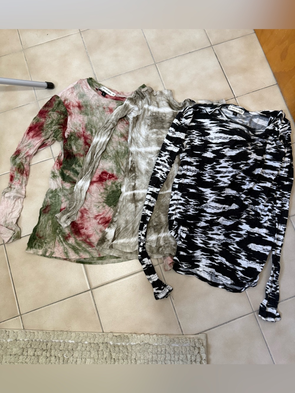 Mur premium wear collection t-shirts (3)